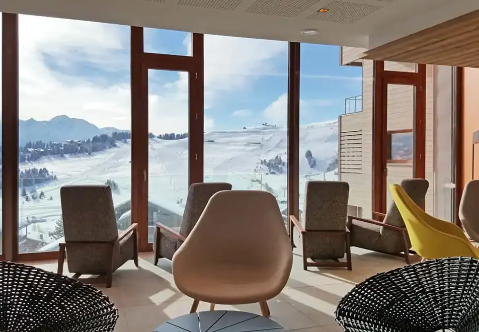 Chalet des Cimes, Les Saisies (self catered apartments) - View from reception