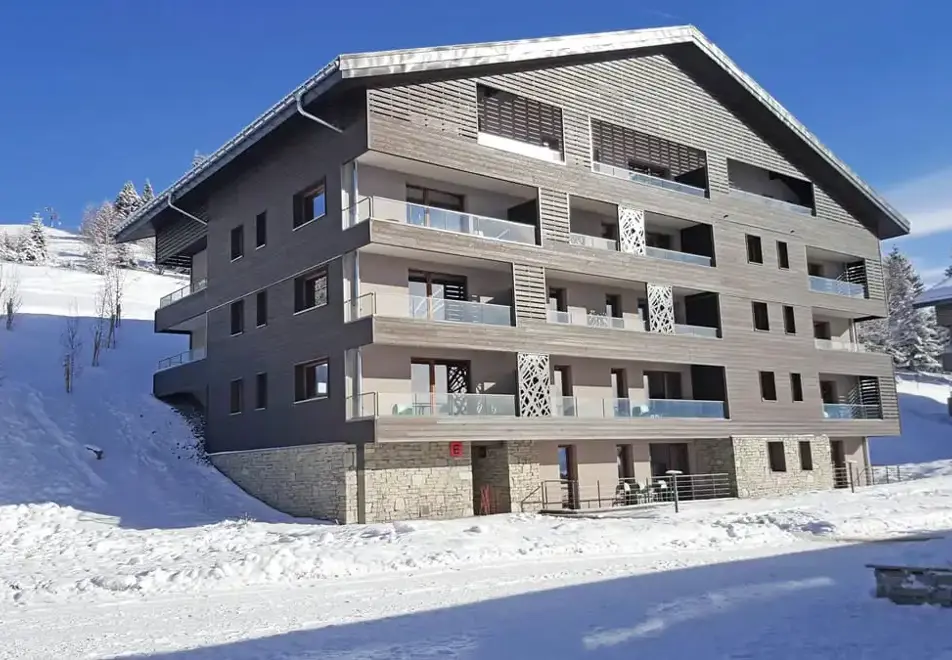 Chalet des Cimes, Les Saisies (self catered apartments)