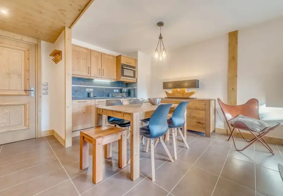 Les Balcons Etoiles, Champagny (self catered apartments) (©andyparant) - Apartments for 4