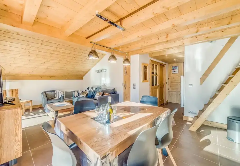 Les Balcons Etoiles, Champagny (self catered apartments) (©andyparant) - Apartments for 6