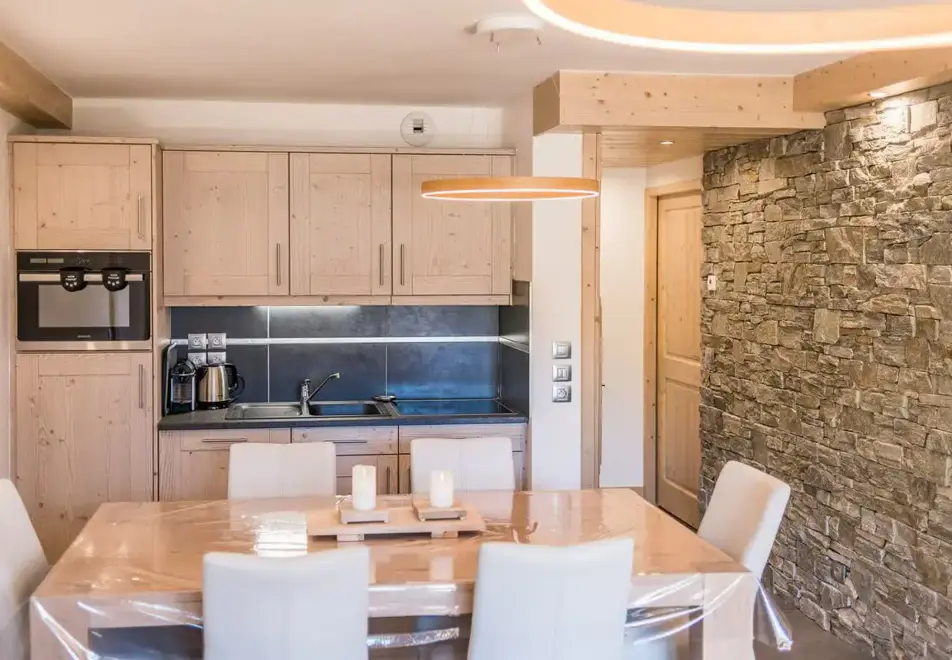 Les Balcons Etoiles, Champagny (self catered apartments) (©andyparant) - Apartments for 6