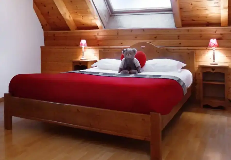 Les Fermes du Planet 4, Valloire (self catered apartment)