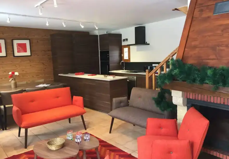 Les Fermes du Planet 4, Valloire (self catered apartment)