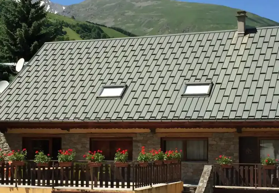 Les Fermes du Planet 5 & 6, Valloire (self catered apartment)