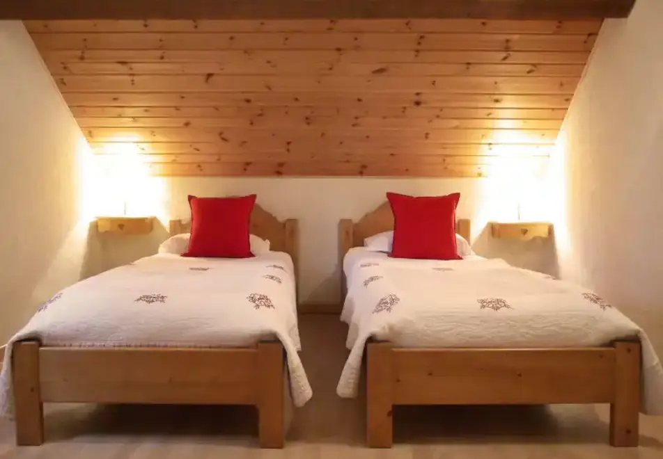Les Fermes du Planet 5, Valloire (self catered apartment)