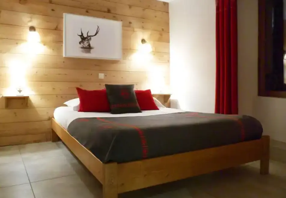 Les Fermes du Planet 6, Valloire (self catered apartment) 