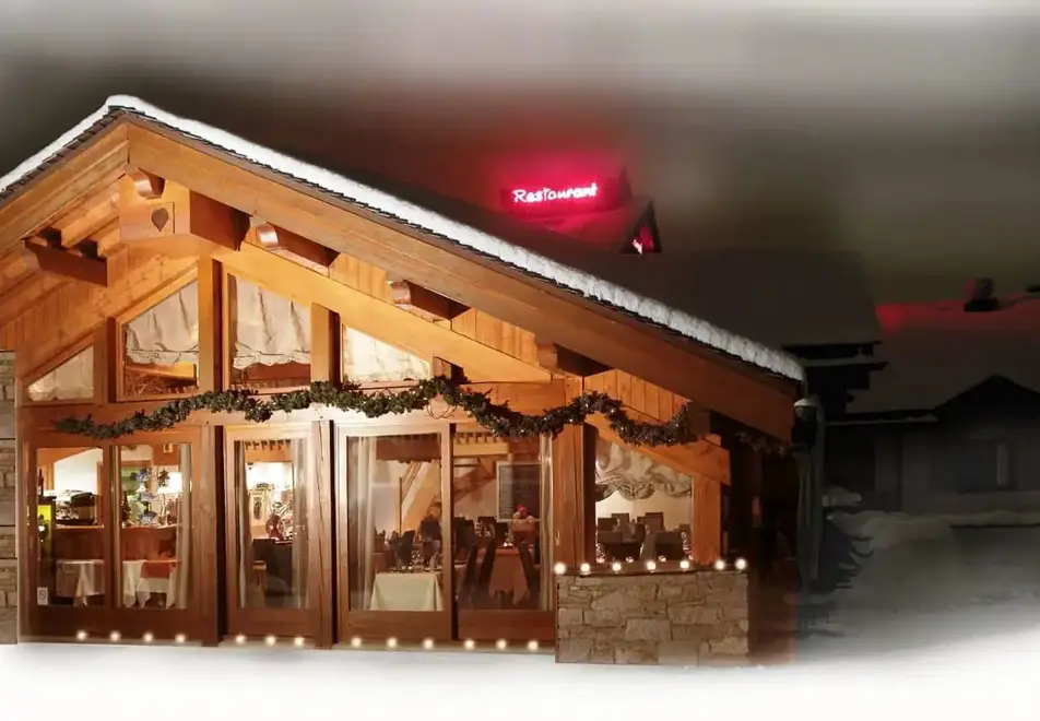 Hotel St Martin & Apartments, St Martin de Belleville - Restaurant Grenier