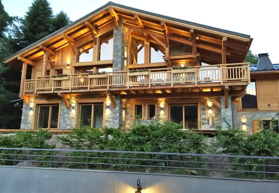 Chalet Delphine 7, Les Gets (self catered chalet)