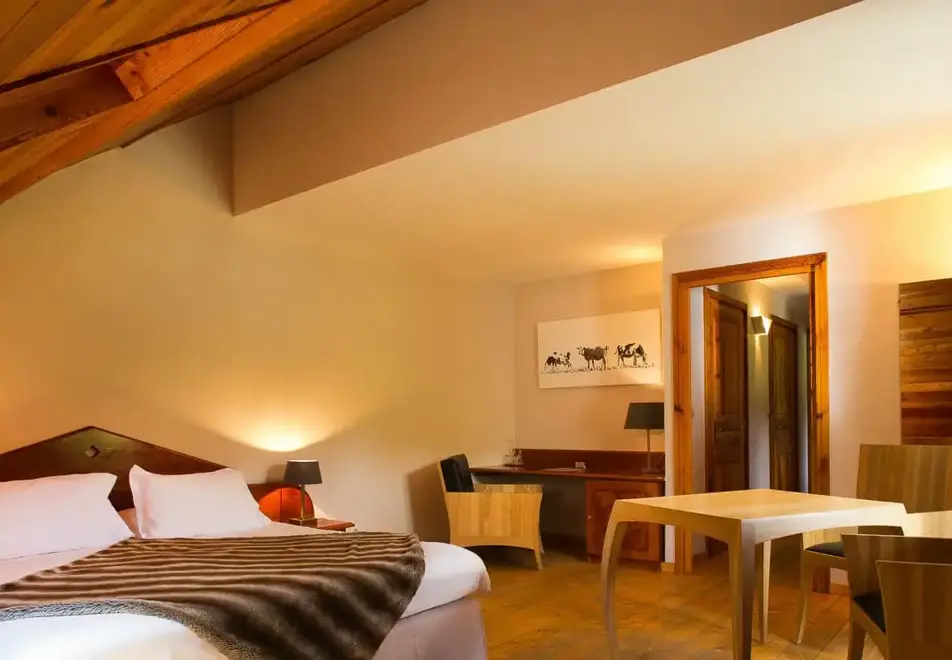 Hotel du Golf, Correncon (hotel) - Large cosy room