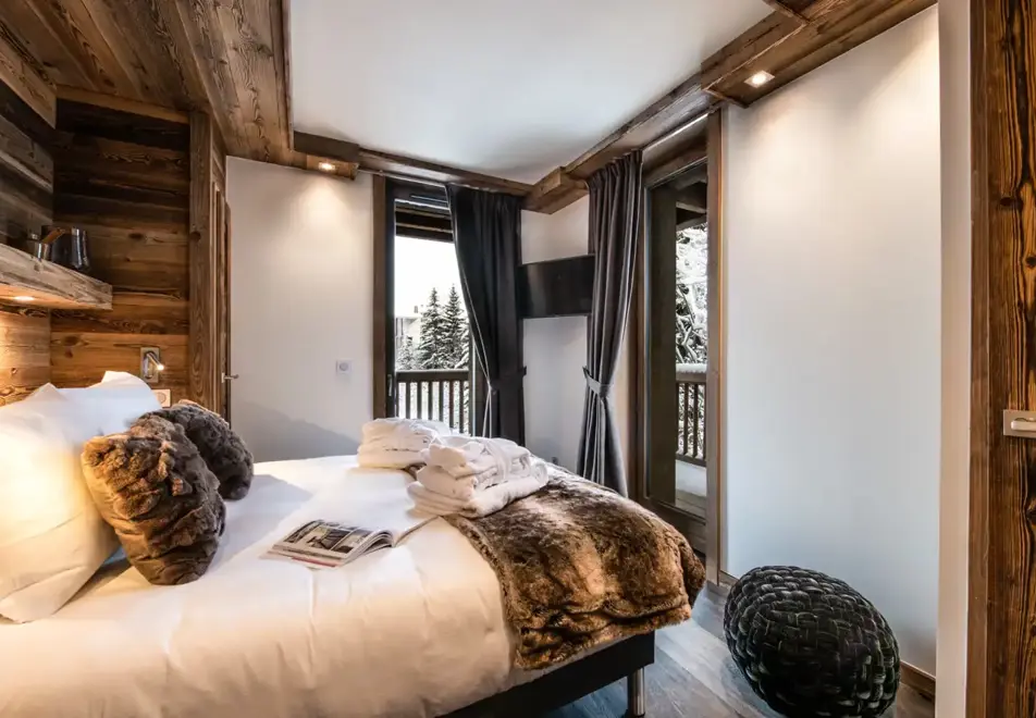 Yellowstone Lodge, La Tania (self catered chalet) - Chalet 1