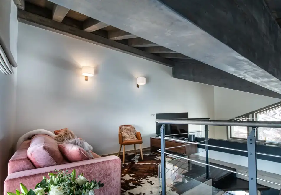 Yellowstone Lodge, La Tania (self catered chalet) - Chalet 3