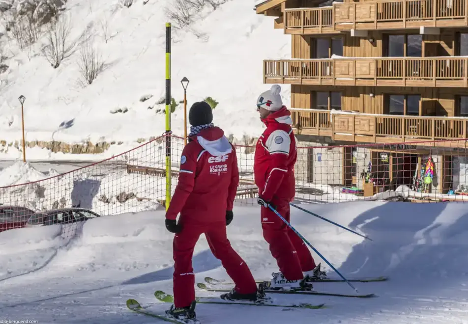 Le Roc des Tours, Grand Bornand (self catered apartments) - Close to the ESF meeting points