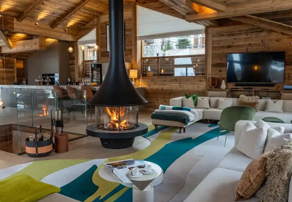 Silverstone Lodge, Val d'Isere (self catered chalet/apartment) - Number 7
