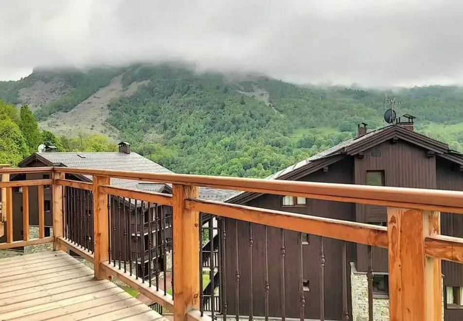 Caseblanche Chalets, St Martin de Belleville (self catered apartments-chalets) - Stunning views from most apartments