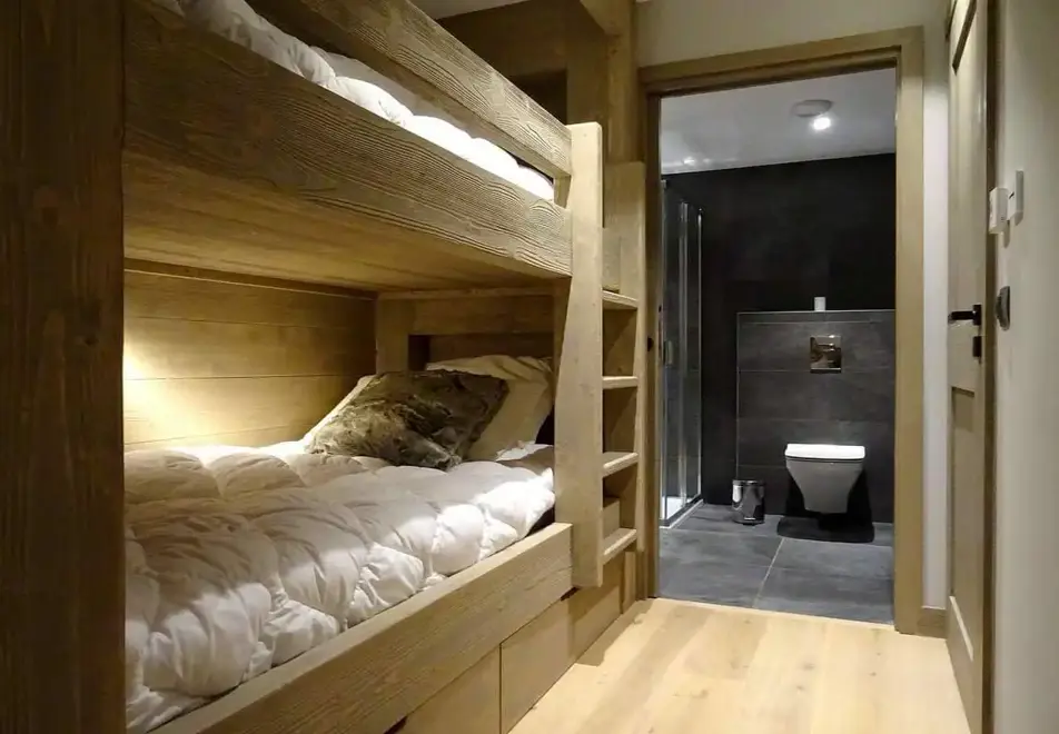 Caseblanche Chalets, St Martin de Belleville (self catered apartments-chalets) - 6 bed sleeps 12 (H7)