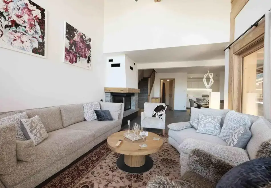 Caseblanche Chalets, St Martin de Belleville (self catered apartments-chalets) - 6 bed sleeps 12 (H8)