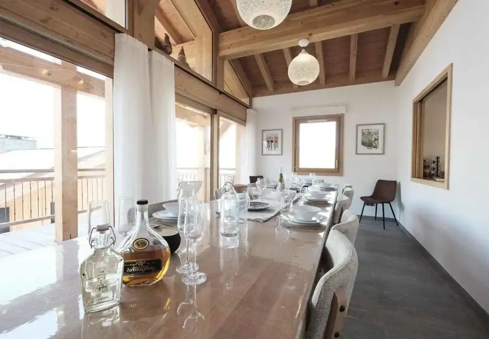 Caseblanche Chalets, St Martin de Belleville (self catered apartments-chalets) - 6 bed sleeps 14 (M1)