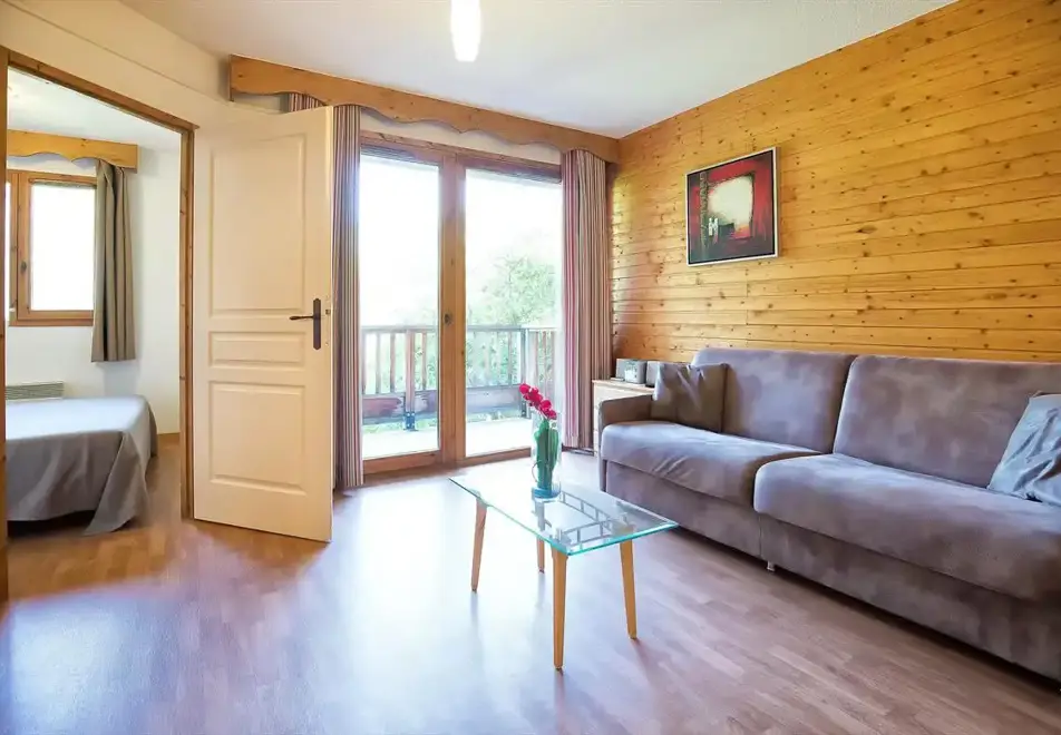 Orelle 3 Vallees, Orelle (self catered apartments) - Typical 4 persons apartment