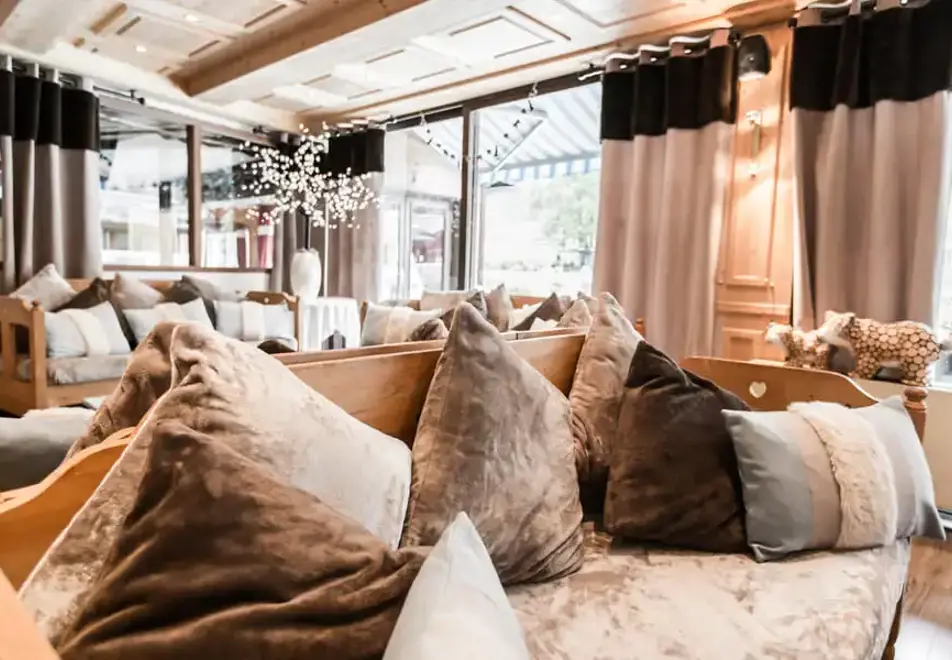 Le Cret, Morzine (hotel) - Hotel lounge