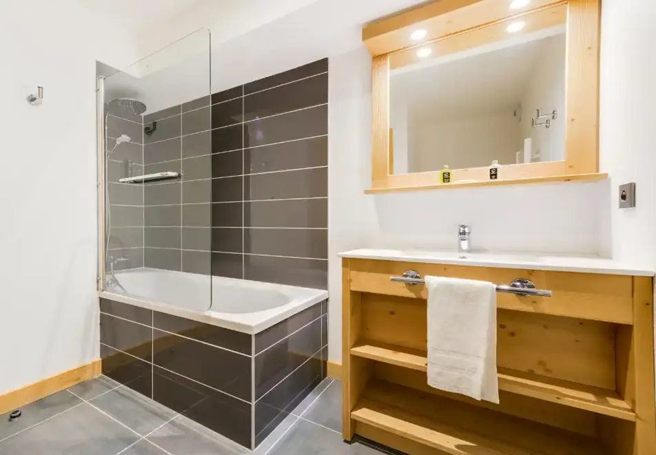 Les Fermes du Mont Blanc, Combloux (self catered apartments) - Typical apartment style