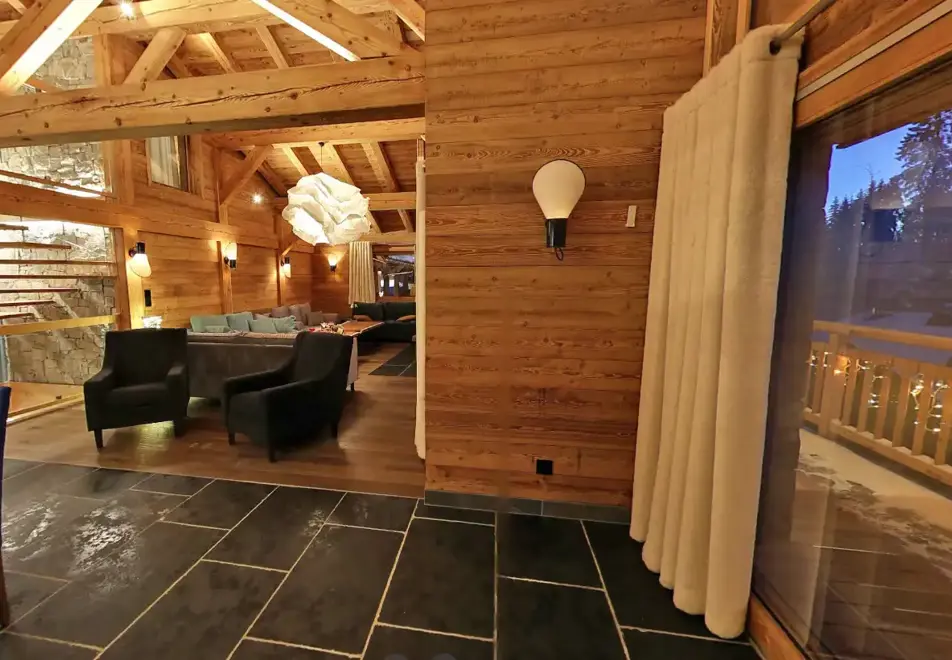 Chalet Delphine 7, Les Gets (self catered chalet) - Lounge/diner