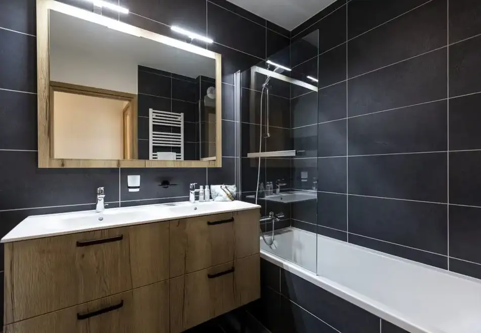 Neige et Soleil, Les Deux Alpes (self catered apartments) ©MReyboz - 3 Bedroom Alcove 10