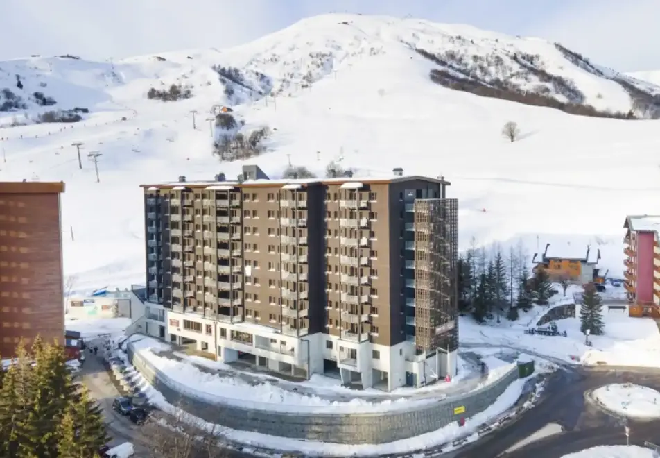 Etoile des Sybelles, Le Corbier (self catered apartments)