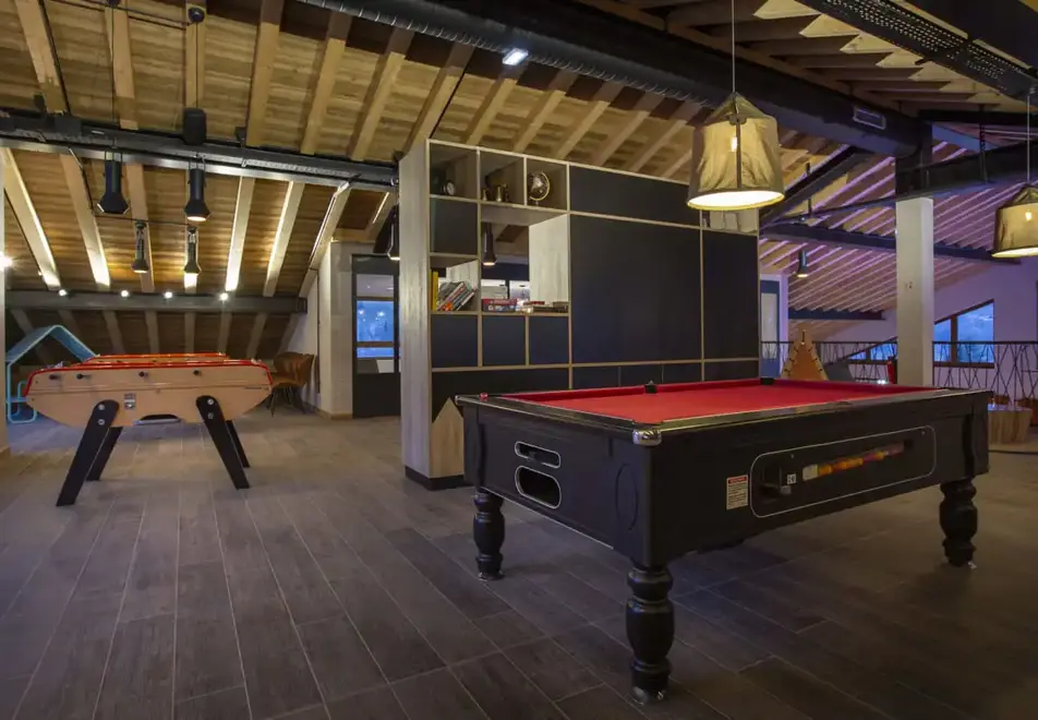 Base Camp Lodge, Bourg St Maurice (Hotel) - BC7 bar & restaurant