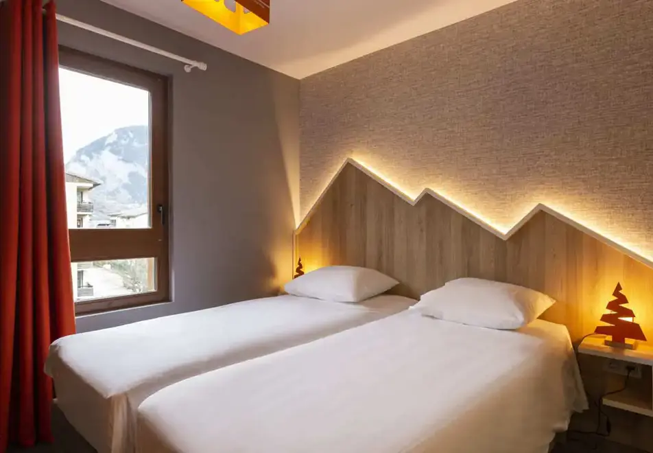 Base Camp Lodge, Bourg St Maurice (Hotel) - Versant room