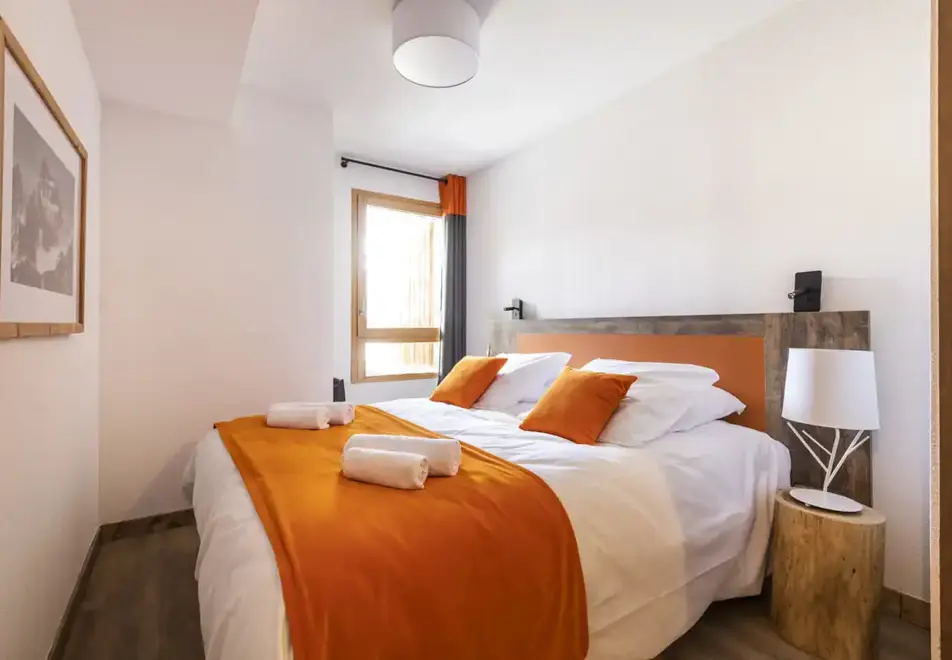 Les Clarines, Les Deux Alpes (self catered apartments) (©Manureyboz) - Typical style 2 bed famille 6