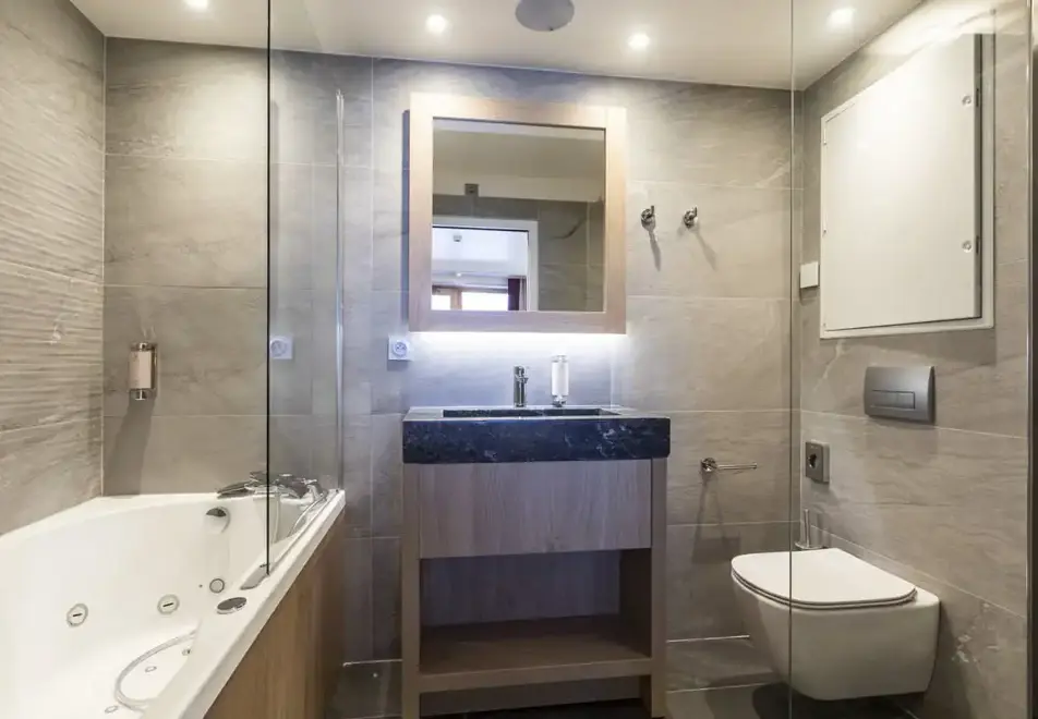 Les Balcons Platinium, Val Cenis (self catered apartments) - Typical apartment 6/8 (©ManuReyboz)