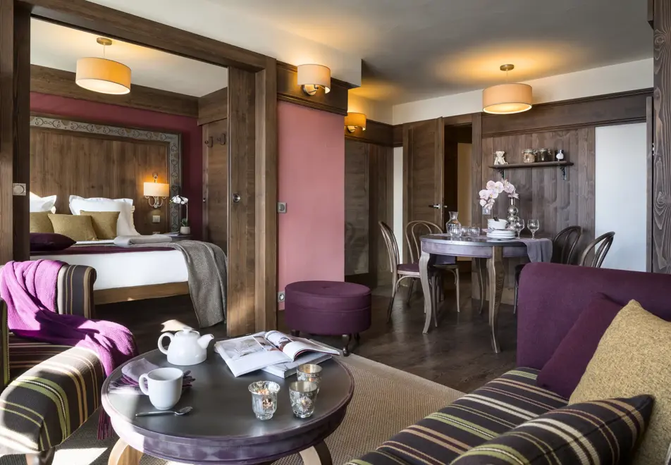 Le Hameau du Kashmir, Val Thorens (self catered hotel & apartments) - Typical apartment style (©Studio Bergoend)