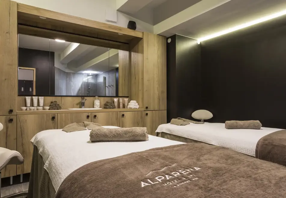 Alparena, La Rosiere (Apartments & Hotel) - Massage rooms (©Manureyboz)