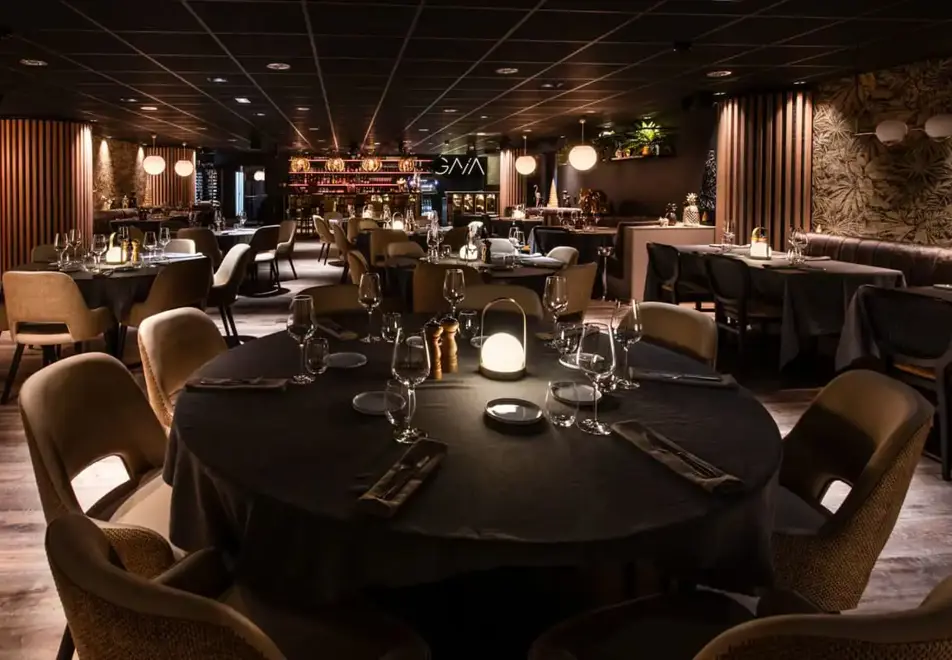 Manali Lodge, Courchevel Moriond (high end apartments) - Gaia Sushi bar