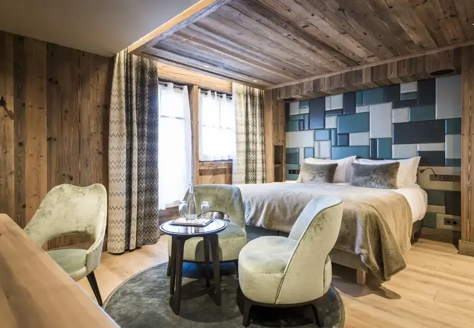 Hotel Armancette, St Nicolas de Veroce (hotel) - Typical Mont Joly style (©David Machet)