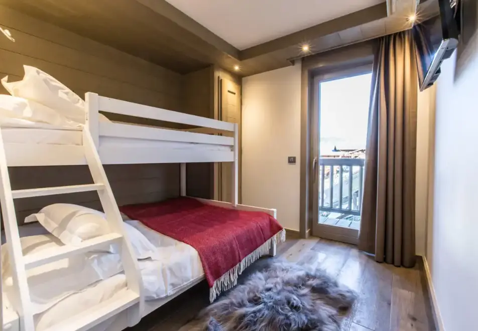 Keystone Lodge, Courchevel Moriond (self catered apartments) - 4 bed 9