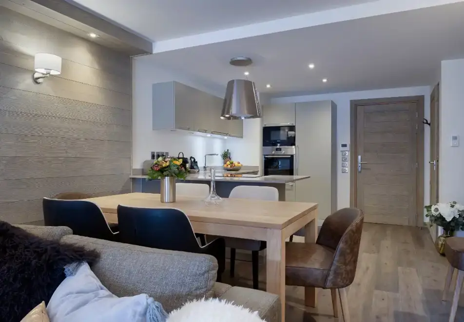 Le C, Courchevel Moriond (self catered apartments) - 2 bed alc superior 6