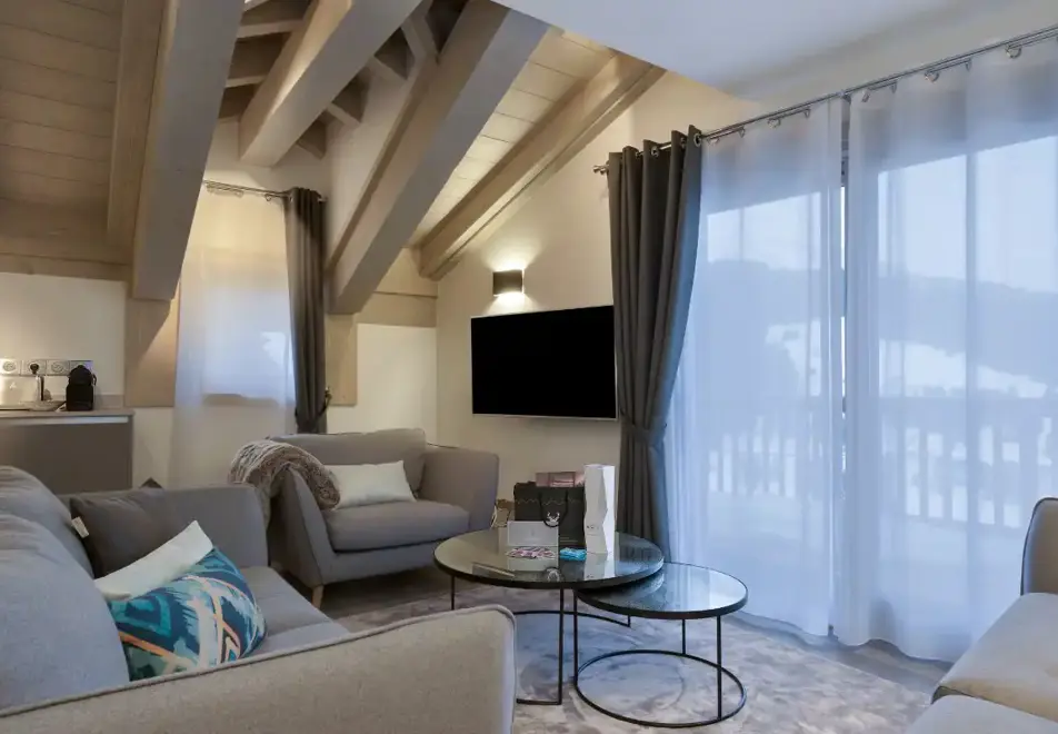 Le C, Courchevel Moriond (self catered apartments) - 3 bed 2 alc 10
