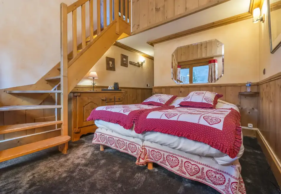 Eterlou, Meribel (hotel) - Typical Family 5 room style
