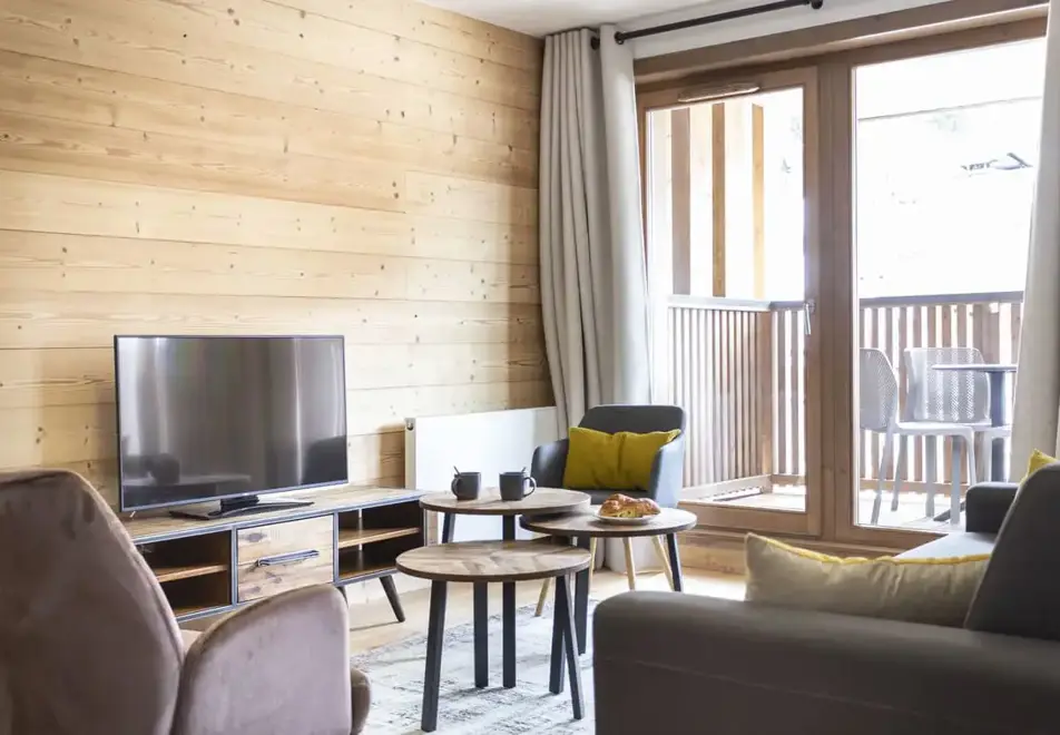 Diamant des Neiges, Plagne 1800 (self catered apartments) ©M.Reyboz - 2 bed sleeps 6