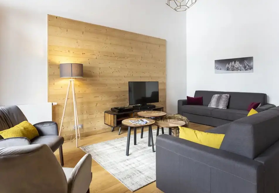 Diamant des Neiges, Plagne 1800 (self catered apartments) ©M.Reyboz - 5 bed sleeps 12