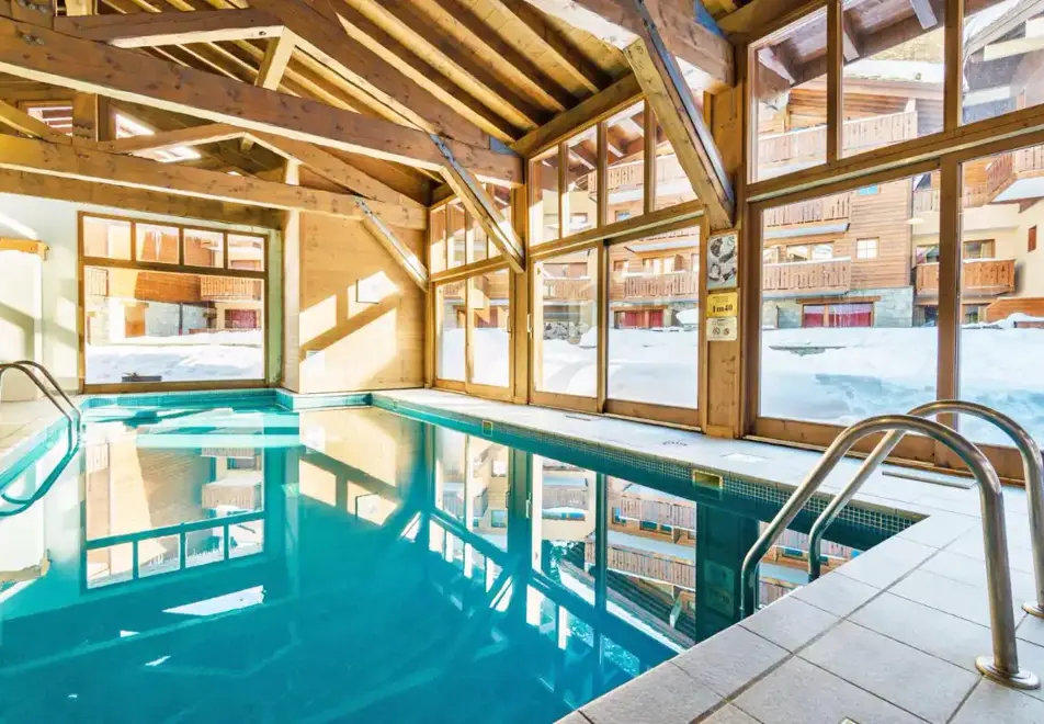 Les Chalets d'Edelweiss, La Plagne (self catered apartments) - Indoor Pool