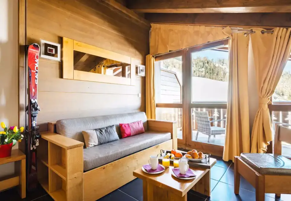 Les Chalets d'Edelweiss, La Plagne (self catered apartments) - Apartments
