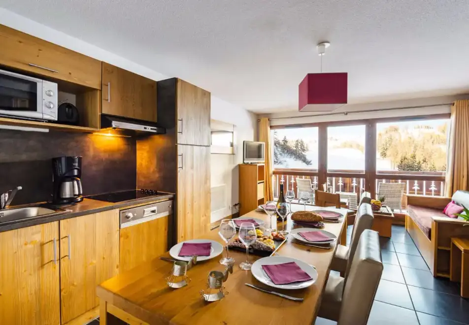 Les Chalets d'Edelweiss, La Plagne (self catered apartments) - Apartments