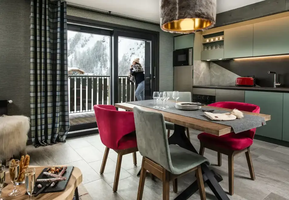 Izia, Val d'Isere (self catered apartments) - Dining area (example of 2 bed 4 apartment)