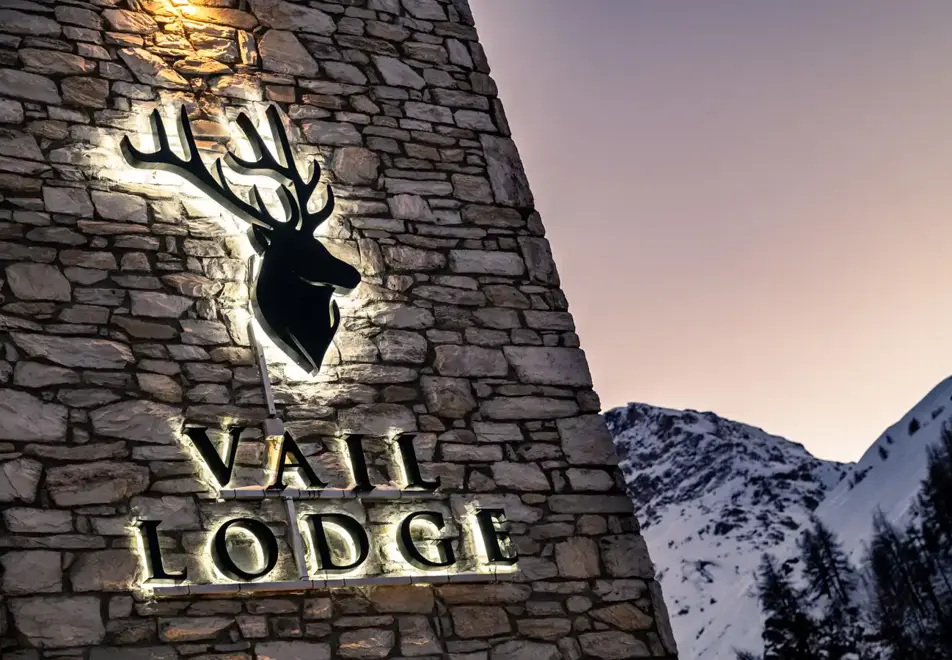 Vail Lodge, Val d'Isere (self catered apartments)