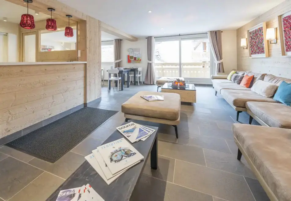 Chalets du Jardin Alpin, Val d'Isere (Espace Killy) - Reception