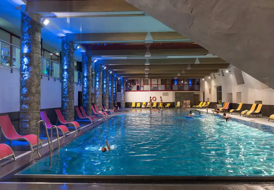 Le Centaure, Flaine (self catered apartments) - Indoor Pool