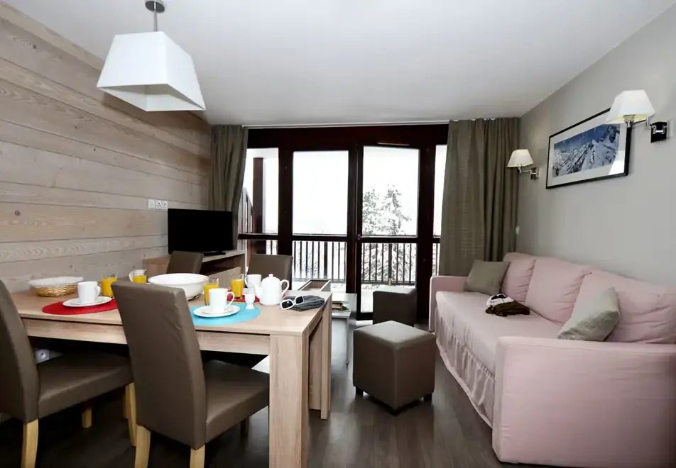 Le Panoramic, Flaine (self catered apartments) - Typical apartment style