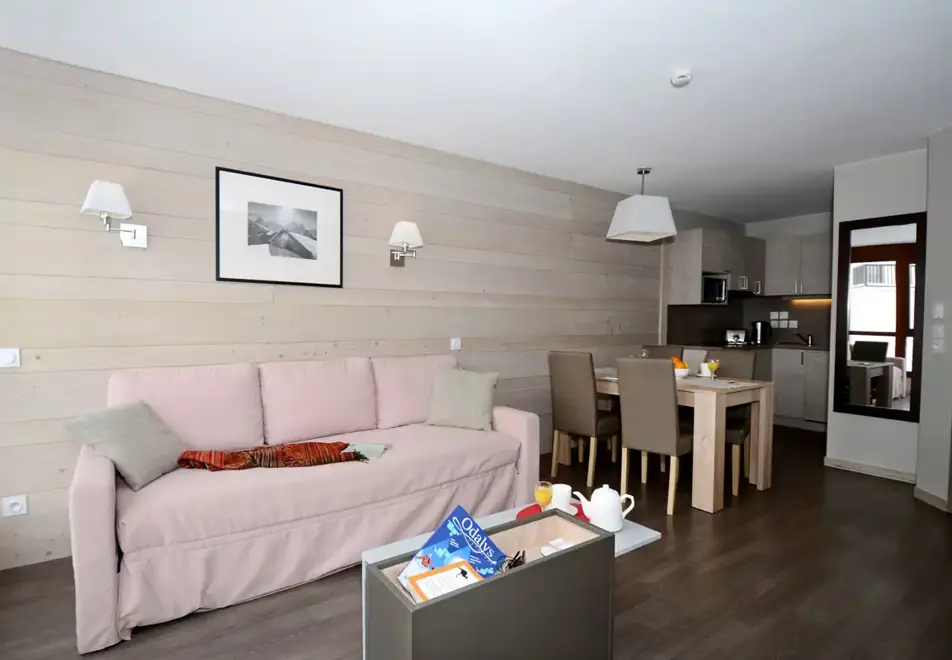 Le Panoramic, Flaine (self catered apartments) - Typical apartment style